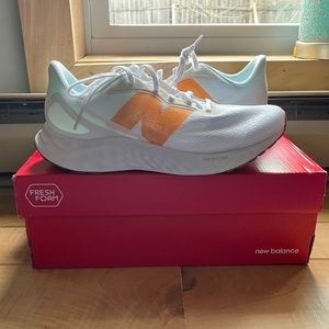 New in Box Women’s New Balance Sneakers